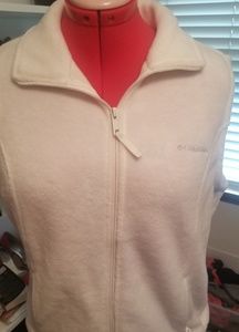 Columbia women's fleece zip vest